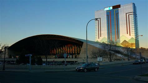 Seneca Niagara Resort And Casino Sports Lounge .